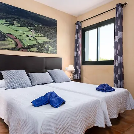 Yourhouse Romani Villa *