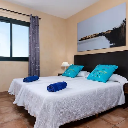 Villa Yourhouse Romani *