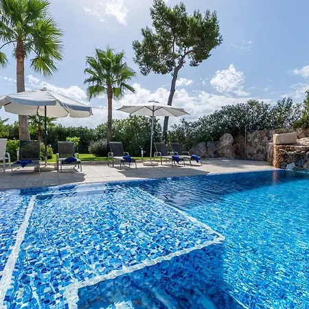 Villa Yourhouse Romani *