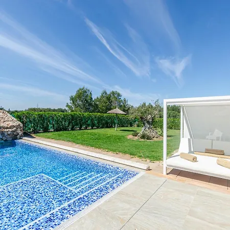 Yourhouse Romani